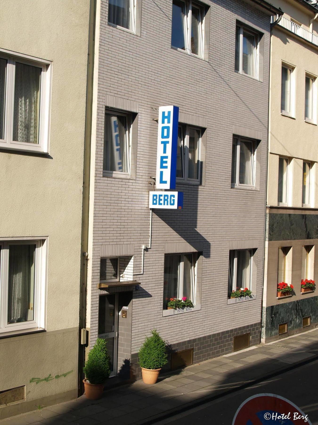 Hotel Berg Cologne Exterior photo